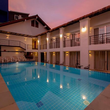The Nest Resort Patong Bagian luar foto