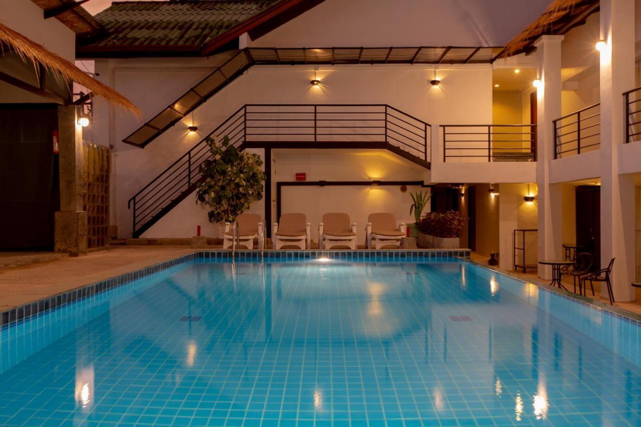 The Nest Resort Patong Bagian luar foto